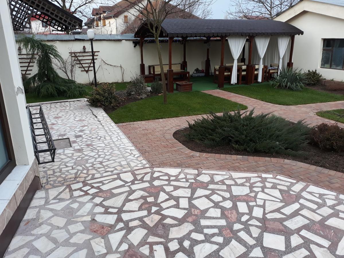 Casa Craiova Nuova Hotel Exterior foto
